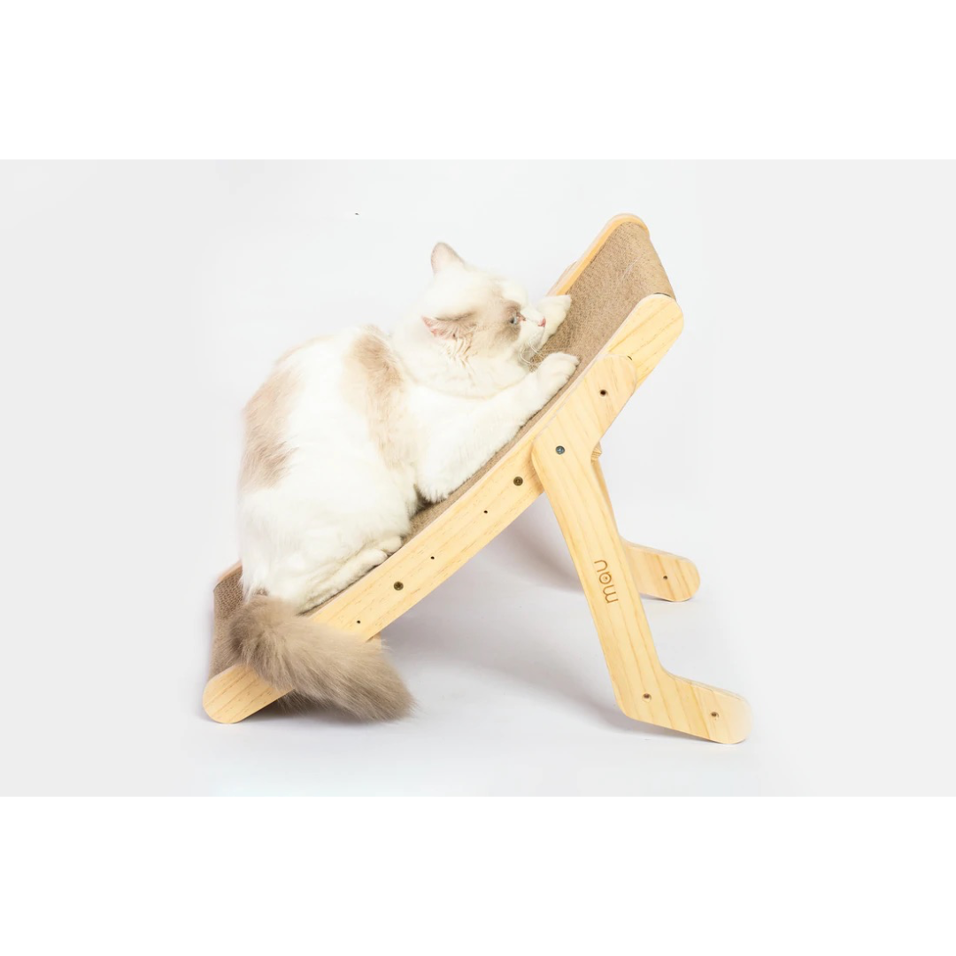 Emory Cat Scratcher by Mau Pets